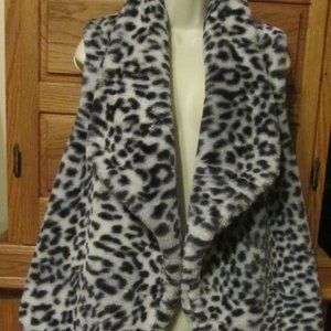 LEOPARD PRINT FAUX FUR WATERFALL FRONT VEST,  M.